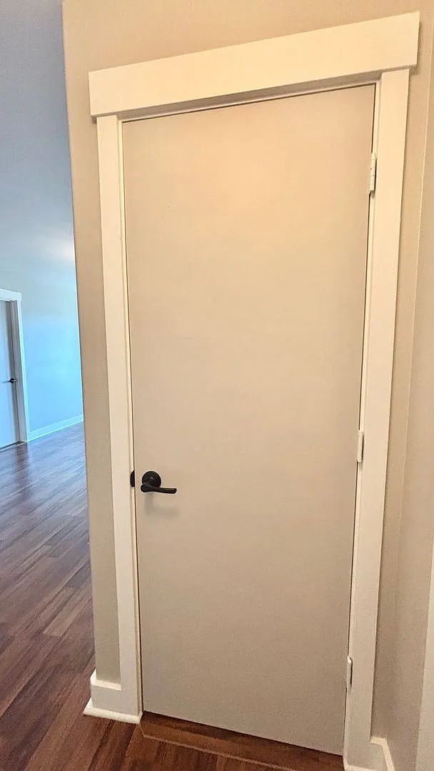 2-Bedroom 1-Bath Condo in the Heart of Gateway | In Unit Laundry, A/C, W/S/Trash Included — Photo 2