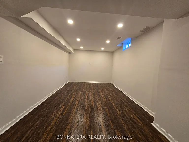 5455 Farmcote Dr — Photo 27