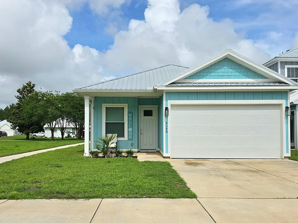 8088 Carmel Cir