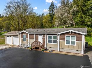 2120 Delameter Rd, Castle Rock, WA 98611