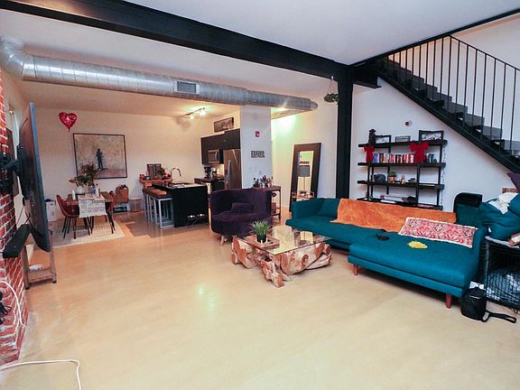 3rd image of 1409 Germantown Ave #1F
