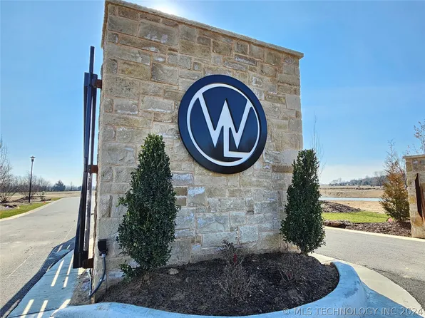 15227 S 27th Ave E, Bixby, OK 74008