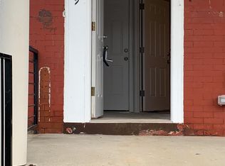 729 N 44th St #1, Philadelphia, PA 19104