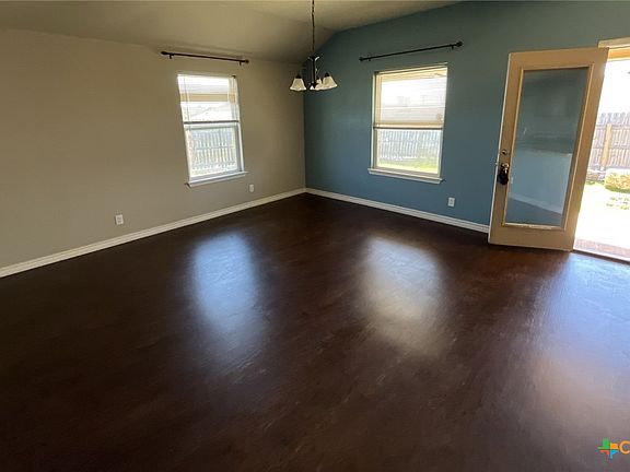 3rd image of 4100 Corinne Dr