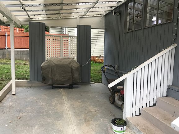 4th image of 2052 E 16th St