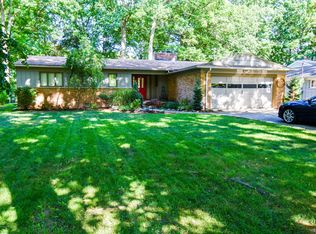 2801 Hillcrest Ave, Flint, MI 48507