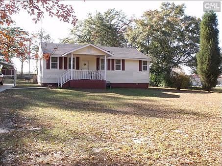 2nd image of 173 Newton Ct