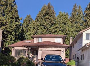 6827 137a St, Surrey, BC