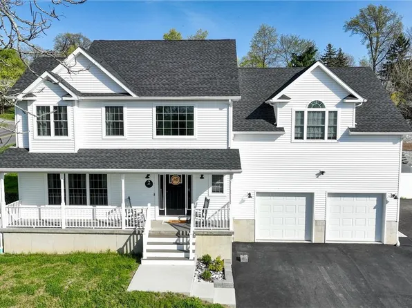 2 Loretta Lane, Goshen, NY 10924