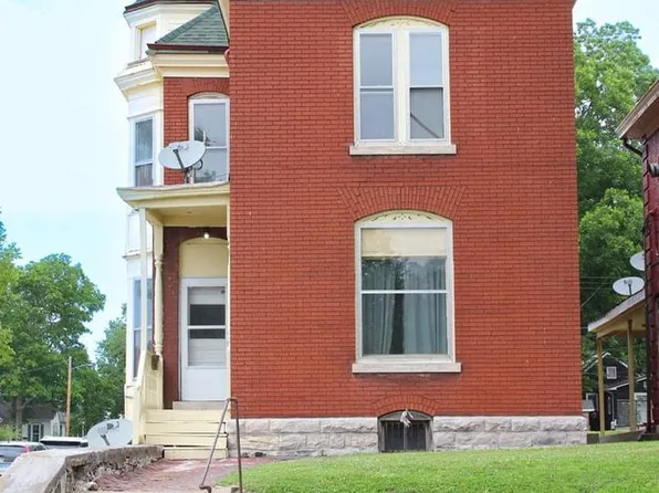 1301 Spring St, 1301 Spring St #1301, Quincy, IL 62301