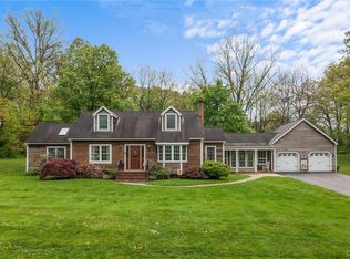 4236 Huckleberry Rd S, Allentown, PA 18104