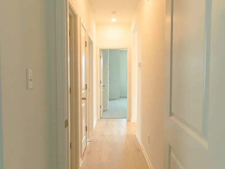 388 Glocken Ln — Photo 18