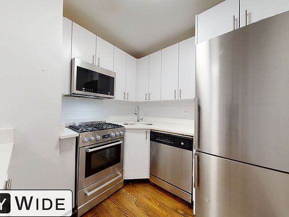 4th image of 145 E 16th St APT 9P