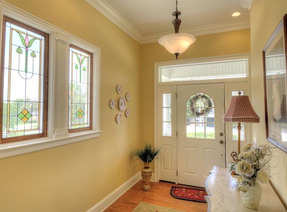 5th image of 103 Lanier Island Cir