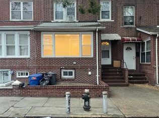 6101 60th Dr, Maspeth, NY 11378