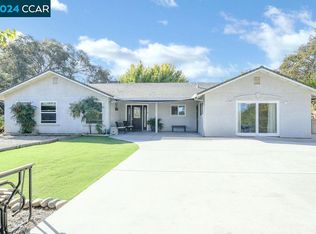 3884 Dunn Rd, Valley Springs, CA 95252