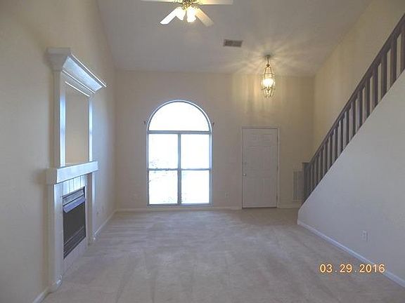 2nd image of 2608 Crystal Falls Rd