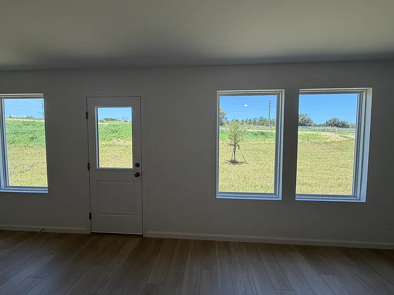 357 Artemis St — Photo 58