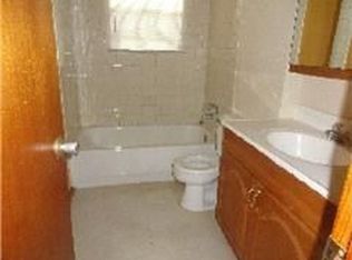 2402 Hodges St, Baytown, TX 77521