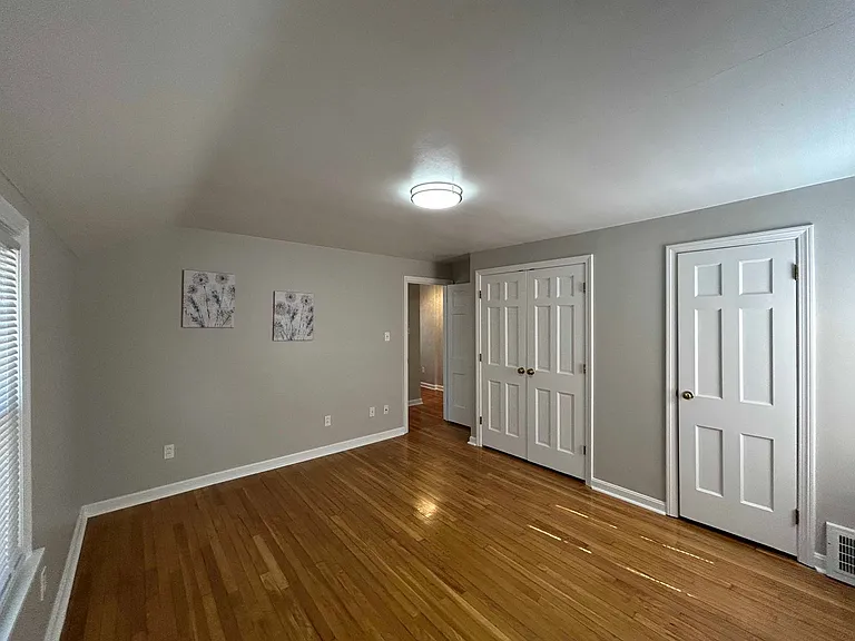 4854 Edsal Dr — Photo 34