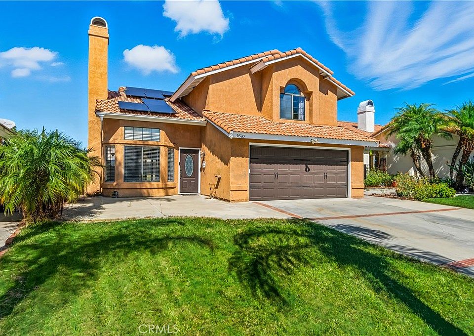 1st image of 39785 Knollridge Dr