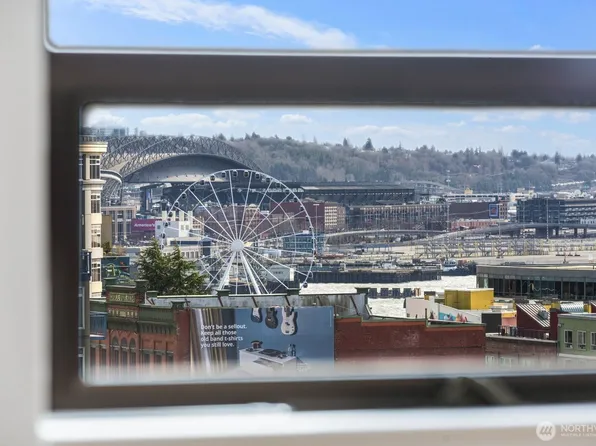 2621 2nd Avenue #1001, Seattle, WA 98121