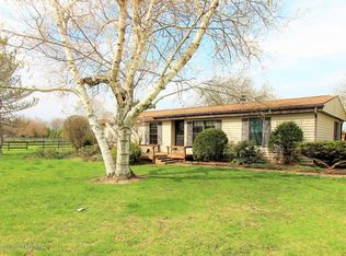 2868 Kemler Rd, Eaton rapids, MI 48827