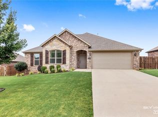 214 Cowans St, Lowell, AR 72745