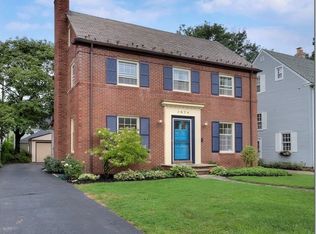 3626 Sutherland Rd, Shaker Heights, OH 44122