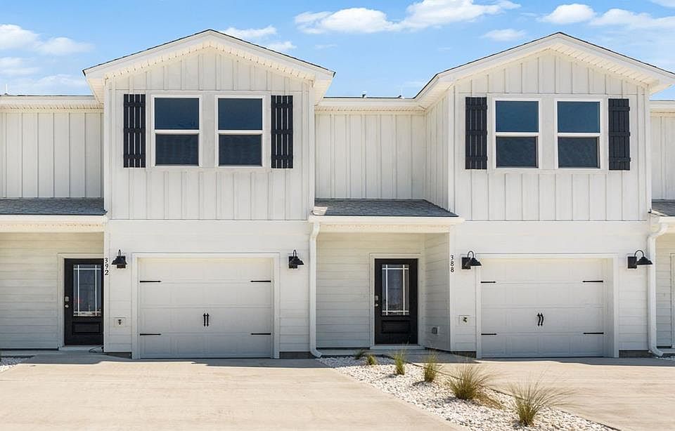 1st image of 243 Salt Creek Ln