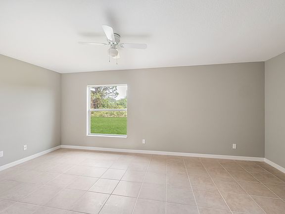 Sunshine III Master Bedroom