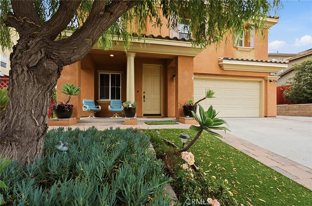 4 bed, 2757 sqft, $3,800 — Photo 3