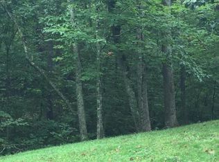 150 Rabbit Run Rd, Dandridge, TN 37725