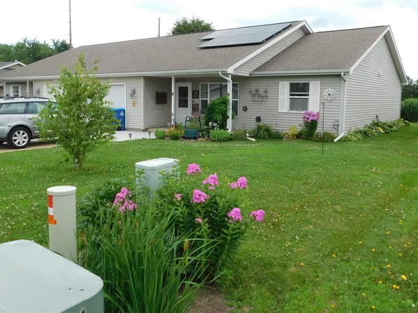 508 E Preston St, Stanwood, IA 52337