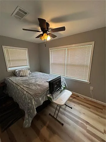 221 Martin Ln — Photo 8
