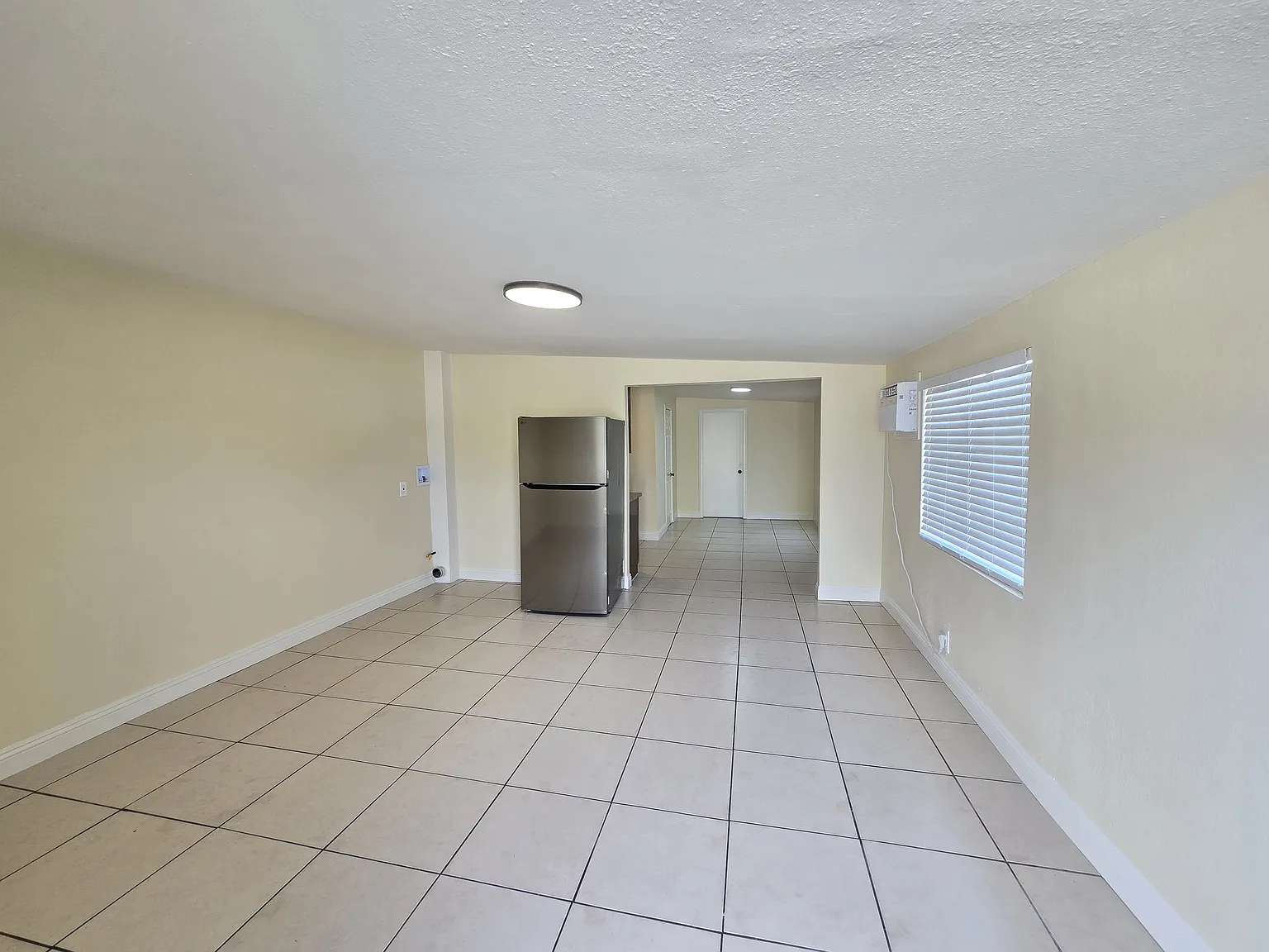 1 bed, 700 sqft, $1,500 — Photo 4