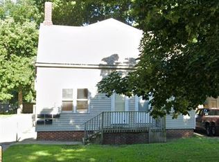 841 North 7th Street, Springfield, IL 62702