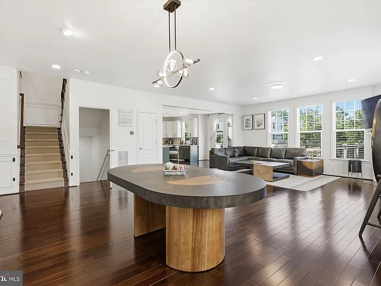 42522 Stratford Landing Dr — Photo 11