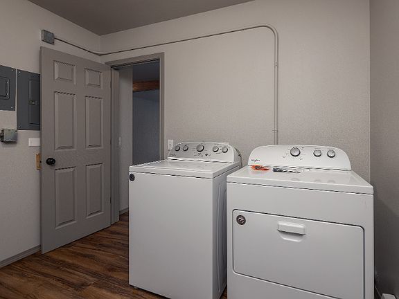 Entry/Mud Room/Laundry/Boiler Room