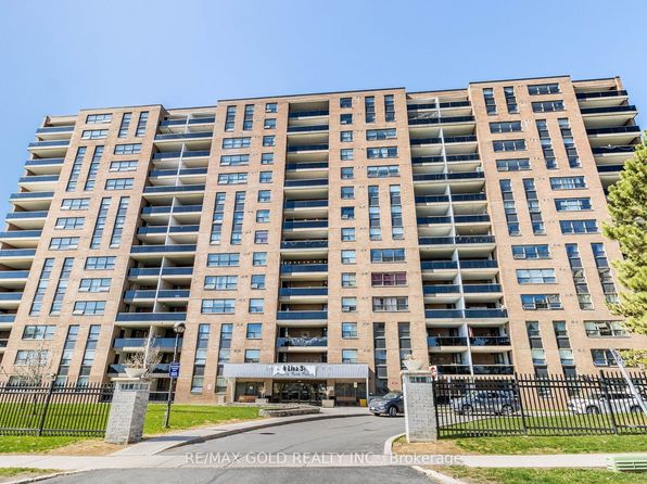4 Lisa St #610, Brampton, ON L6T 4B6