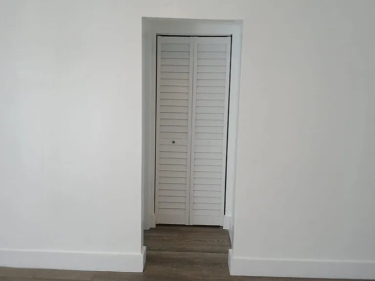 960 SW 2nd St #1 — Photo 19
