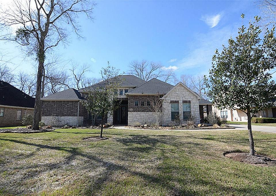 1st image of 4403 Oxbow Cir W