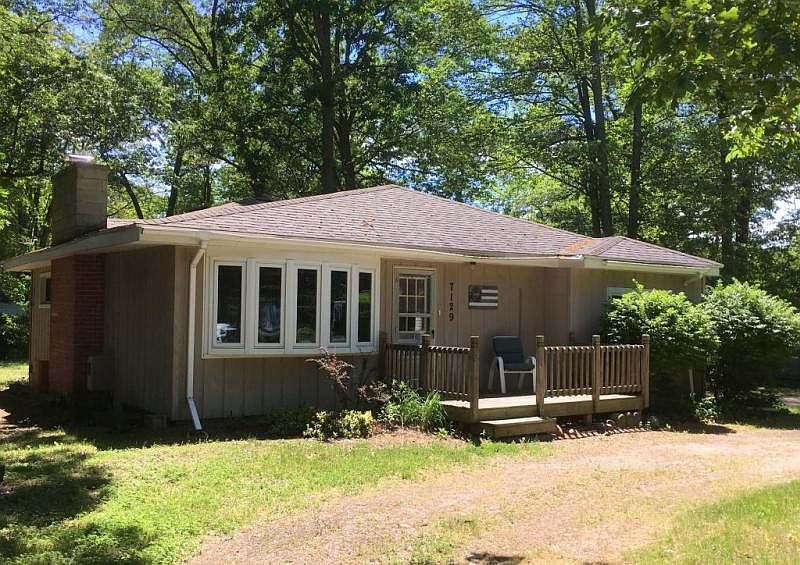 1st image of 7129 Michael Dr