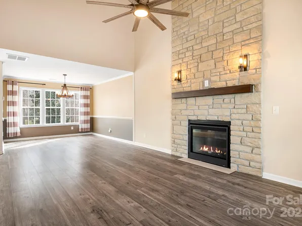 141 Byers Rd, Troutman, NC 28166