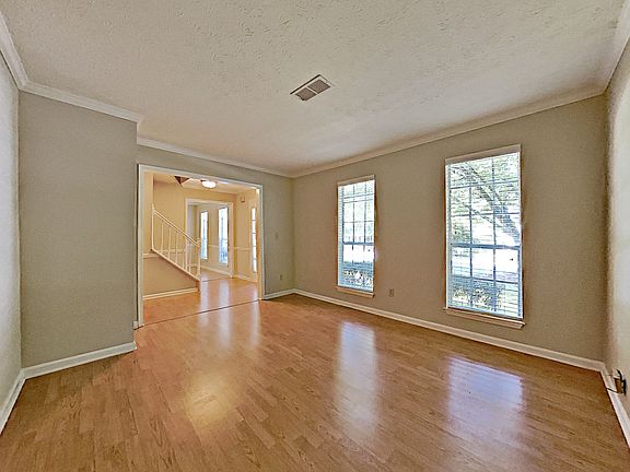 5th image of 800 Crab Orchard Ct