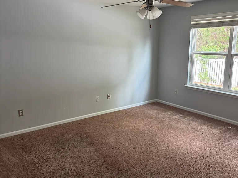 1232 Midtown Village Dr — Photo 8