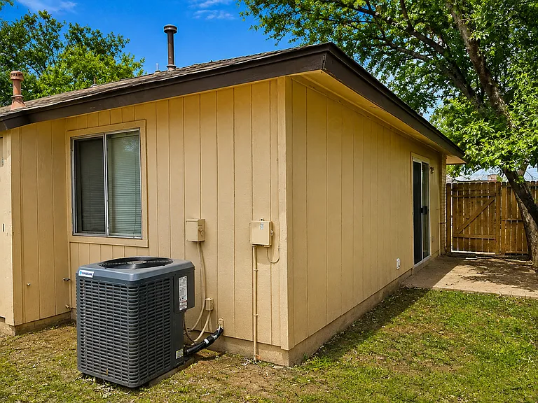 8873 Meadow Trce #8871 — Photo 11