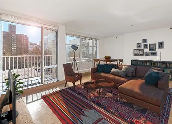 Rented by Luxus Manhattan Realty | media 15
