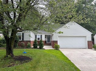 3767 Severn Rd, Cleveland Heights, OH 44118
