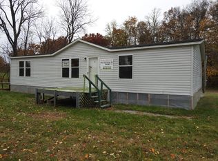 17557 Hail Ridge Ct, Boonville, MO 65233